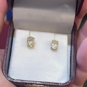 1 carat each stone being 1/2 carat diamond stud earrings